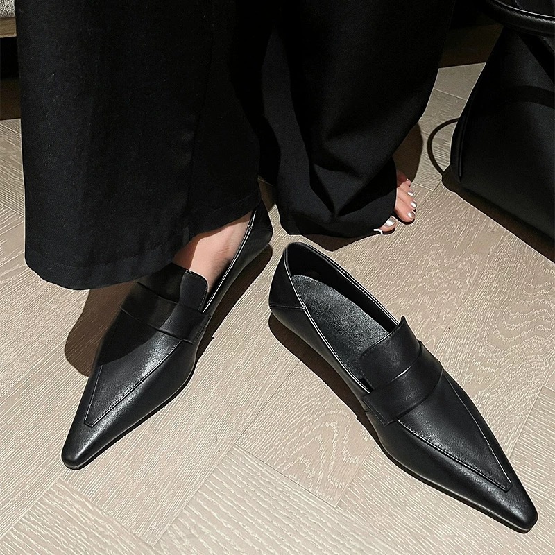Décolleté sexy con tacco basso - Women Shoes Branded recensione e prezzo