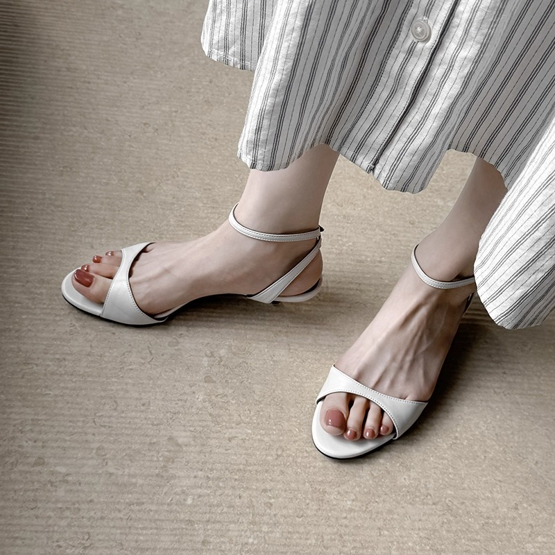 Sandali di marca con design a  - Women'S Shoes Kitten Heels recensione e prezzo