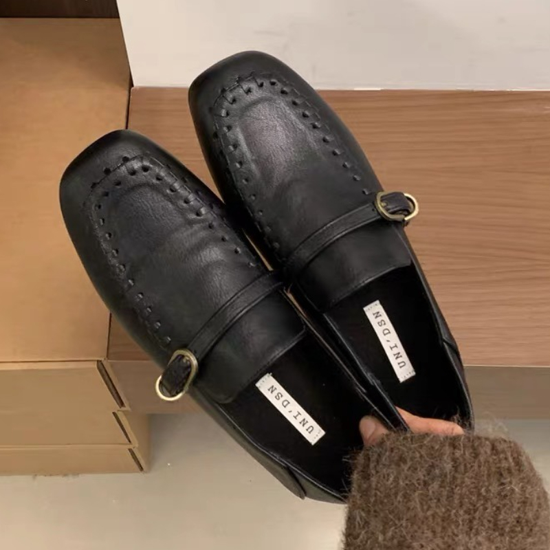 Scarpe basse eleganti in pelle - Women Shoes Branded recensione e prezzo